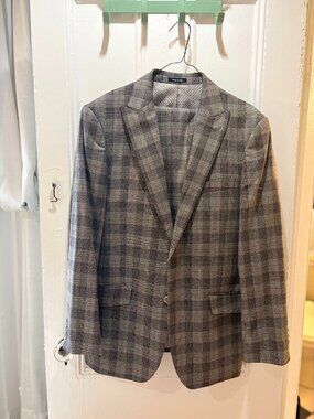 Egara Suite (Size 36)